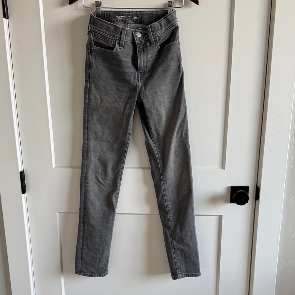Old Navy Slim Fit Jeans in Gray
